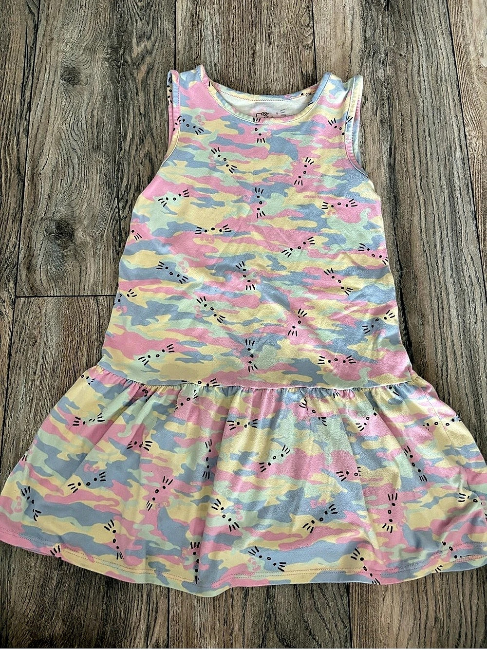 Hello Kitty Girls Camo Print Dress Size Small Like New